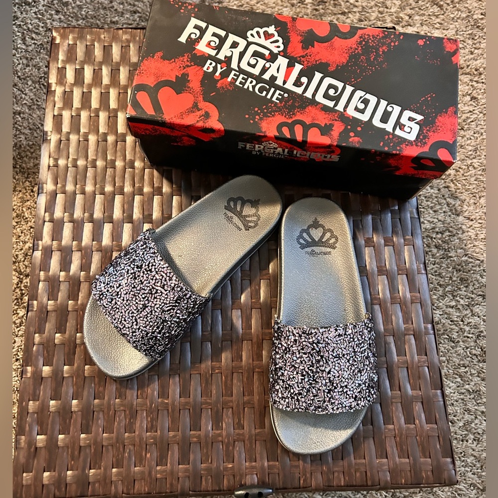 FERGALICOUS by Fergie • Sparkling Slides • Purple/ Gun Metal • 7 •